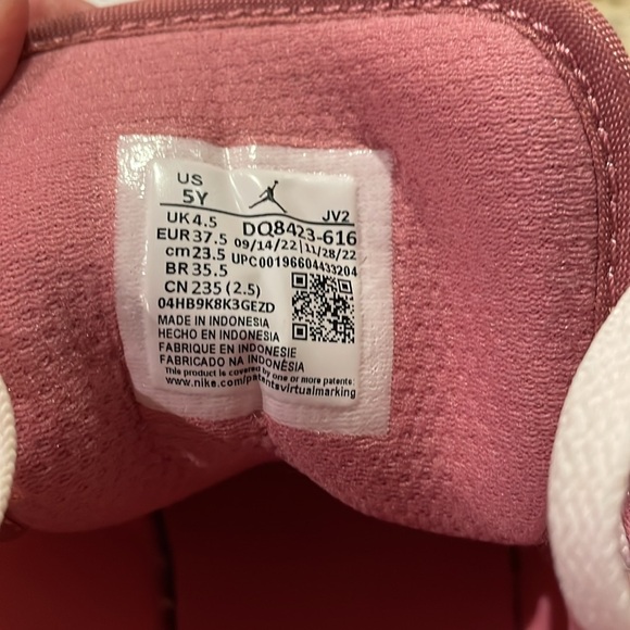 Girls Pink Air Jordans - Picture 6 of 6